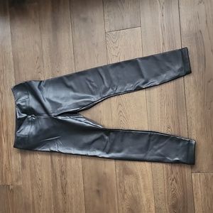 RW&CO Faux Leather Leggings